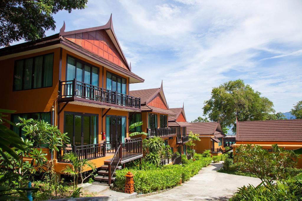 Phi Phi Long Beach Resort&Villa-SHA Plus Exterior foto